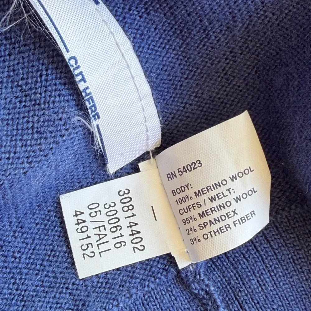 Gap Men’s Merino Wool V-Neck Sweater Blue Size Medium